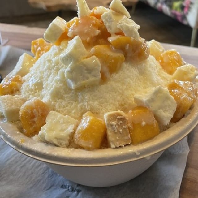 Mango Cheesecake Bingsoo.